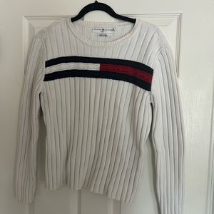 Vintage Tommy Hilfiger sweater